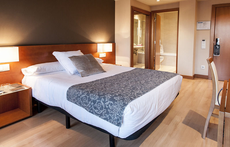 Zenit Don Yo Hotel Zaragoza Ngoại thất bức ảnh
