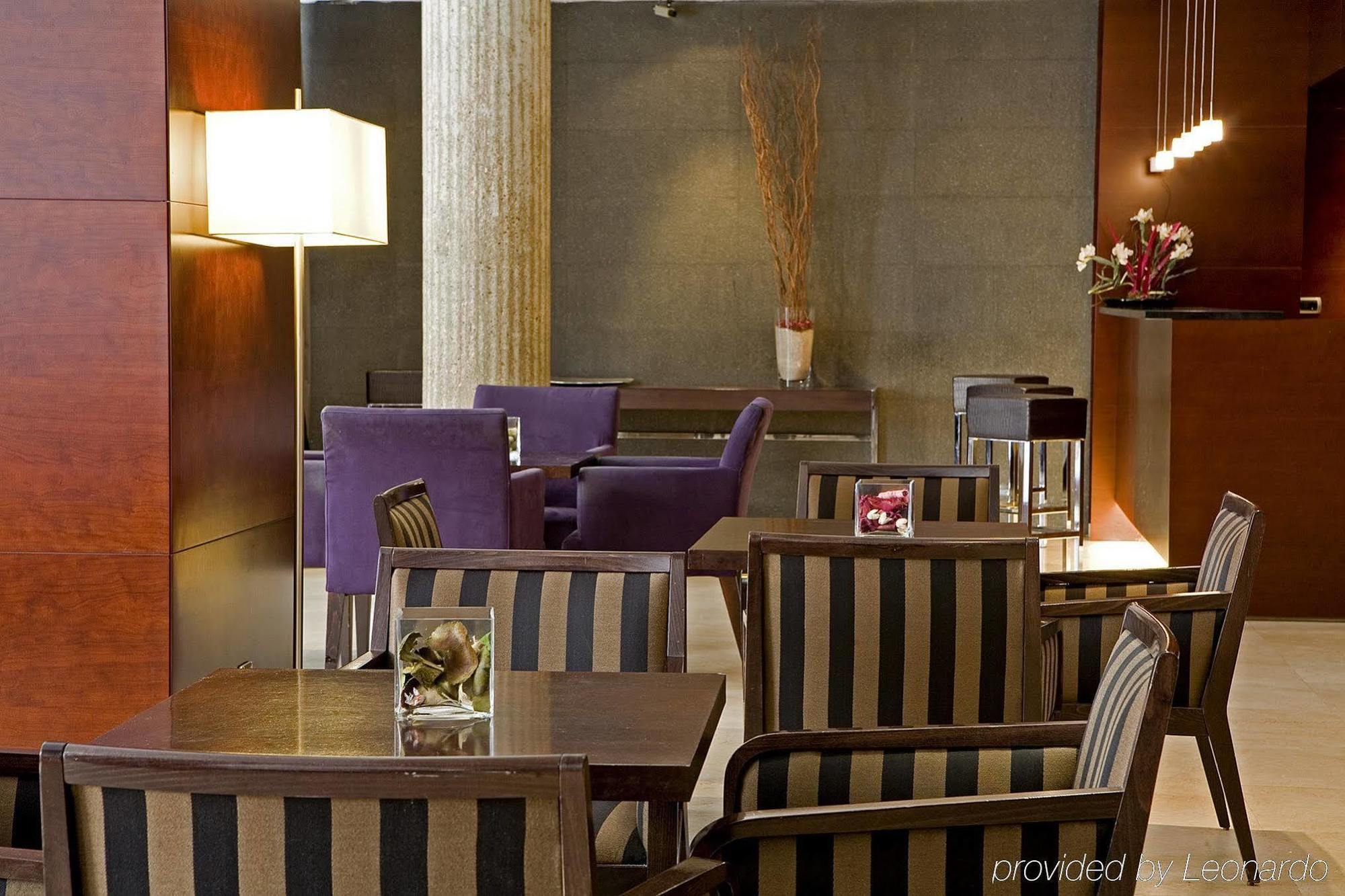 Zenit Don Yo Hotel Zaragoza Nhà hàng bức ảnh